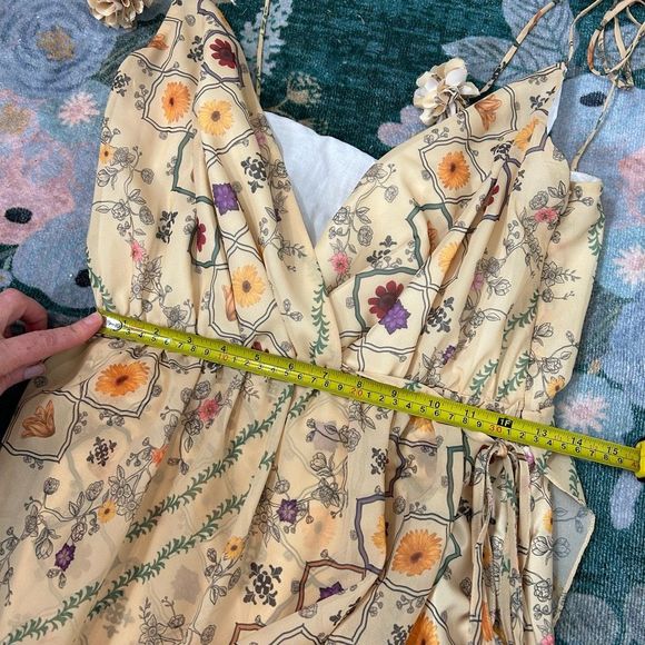 Anthropologie Gold and Green Jumpsuit Luxurious Wide-Leg Design - Picture 11 of 16